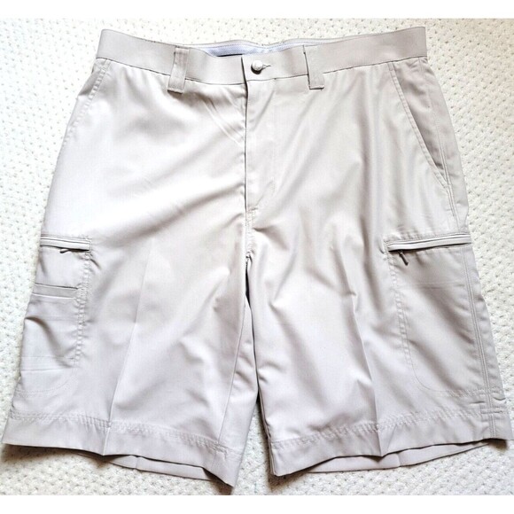 NWOT Callaway Golf Cargo Moisture Wicking UPF 10" Shorts, 34 - Picture 1 of 6